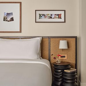 King Room Mobility accessible